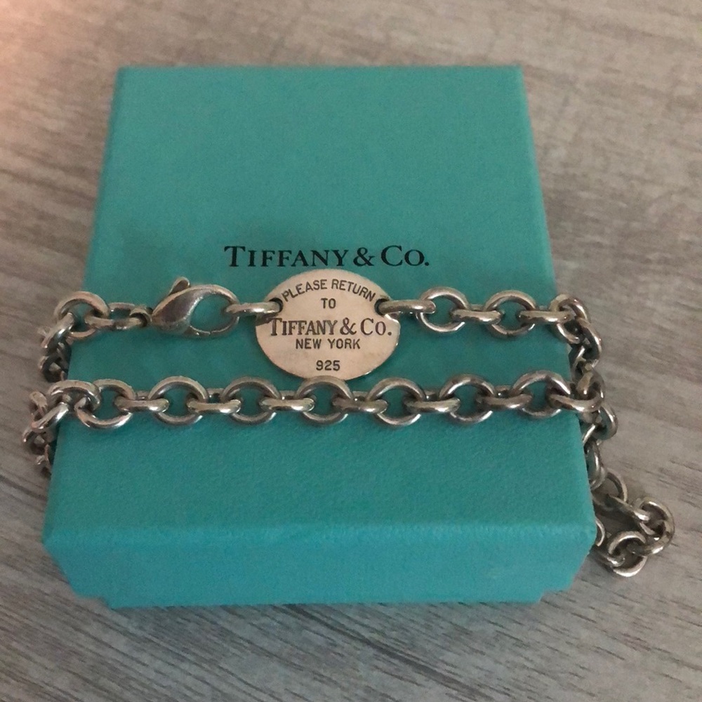 Tiffany and Co. 15inch Return to Tiffany necklace
